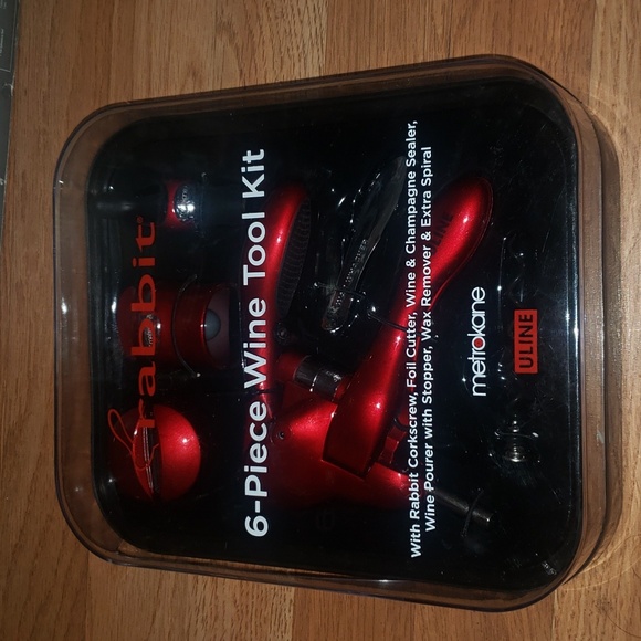 Rabbit brand NIP 6 piece wine tool kit red - Picture 2 of 6